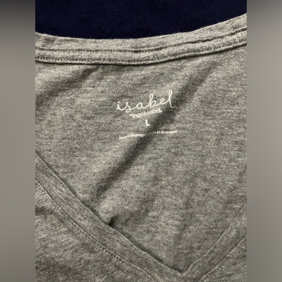 Isabel by Ingrid & Isabel, lot of 4 size large maternity t-shirts. - Picture 2 of 5